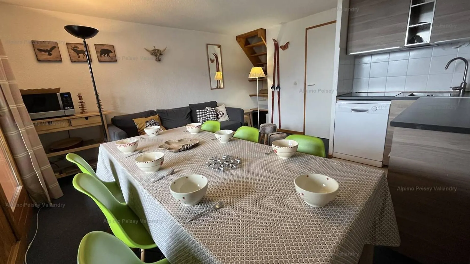 Landry Appartement Duplex 45M², 3 Pieces, 8 Pers, Balcon, Pres Des Pistes, Animaux Admis - Fr-1-757-117 0*,  צרפת
